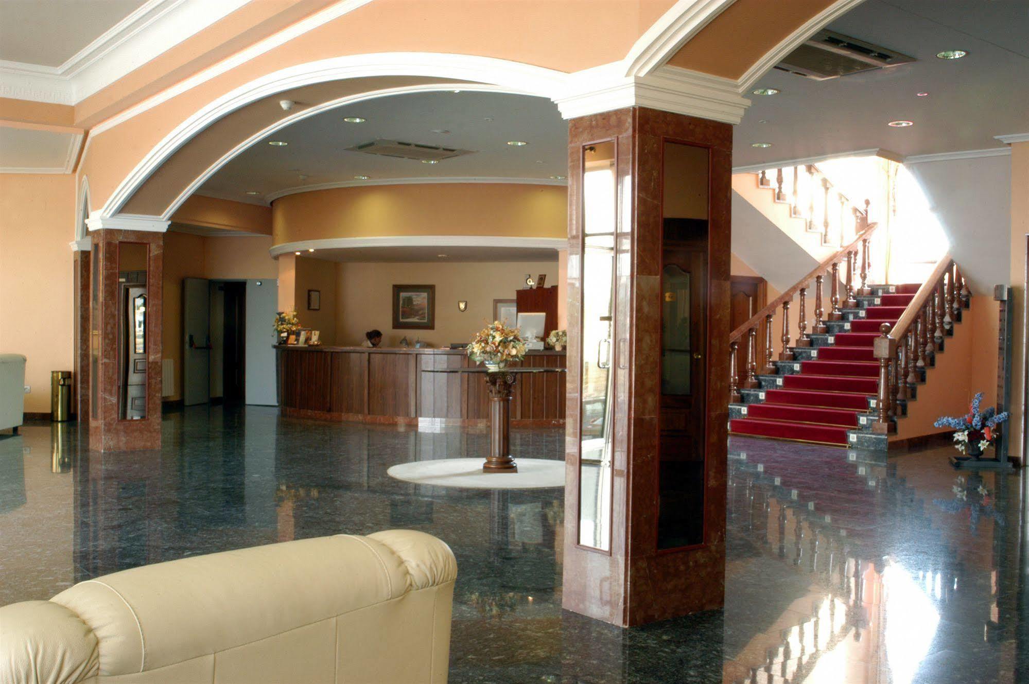 Emperatriz III Hotel Santa Marta de Tormes Interior photo